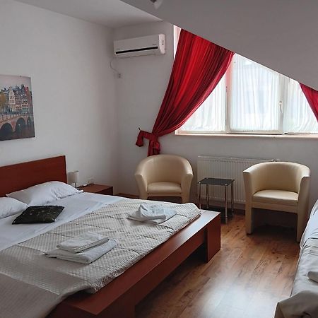 Hotel Vila Veneto Timișoara Zewnętrze zdjęcie