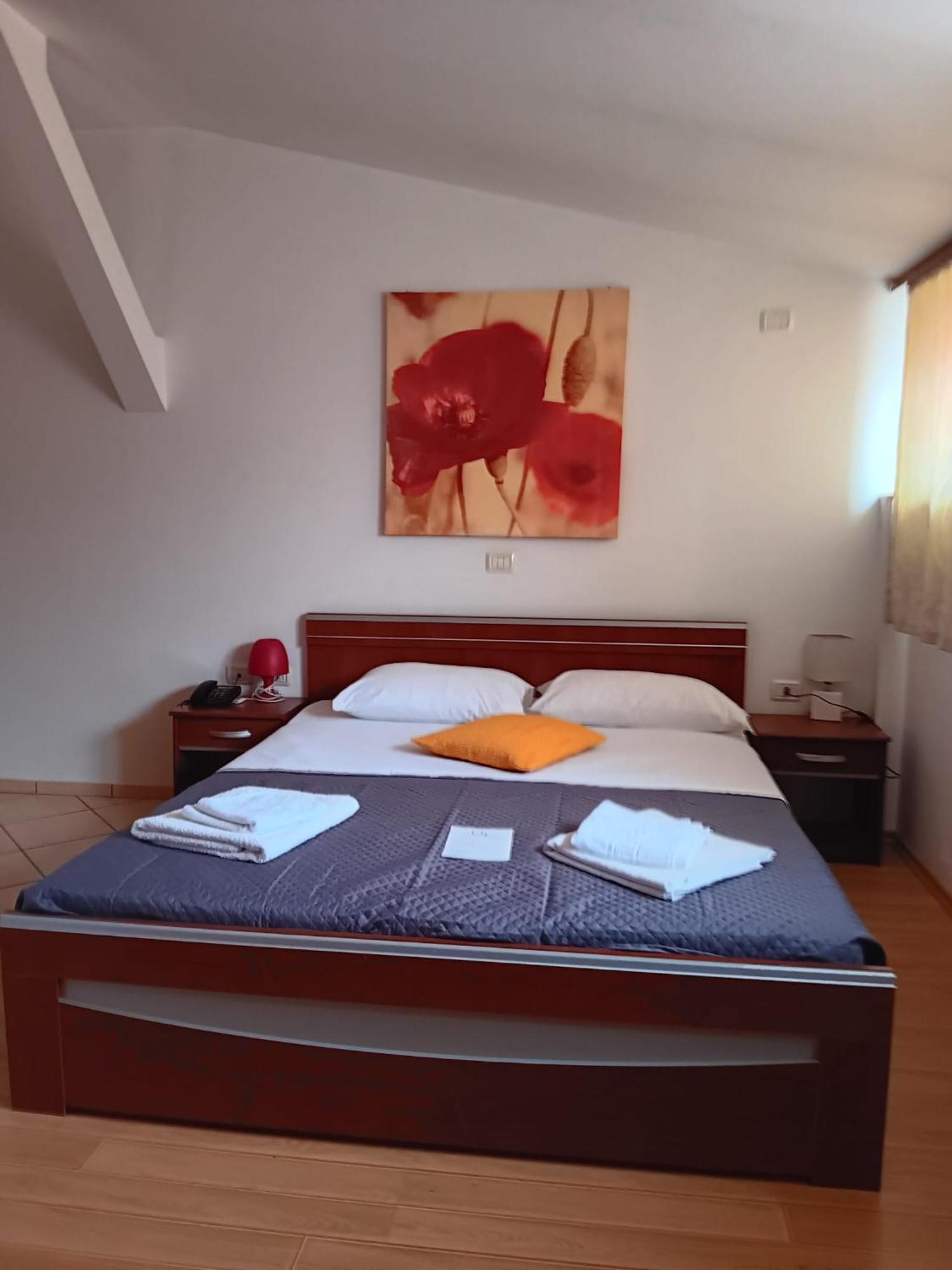 Hotel Vila Veneto Timișoara Zewnętrze zdjęcie