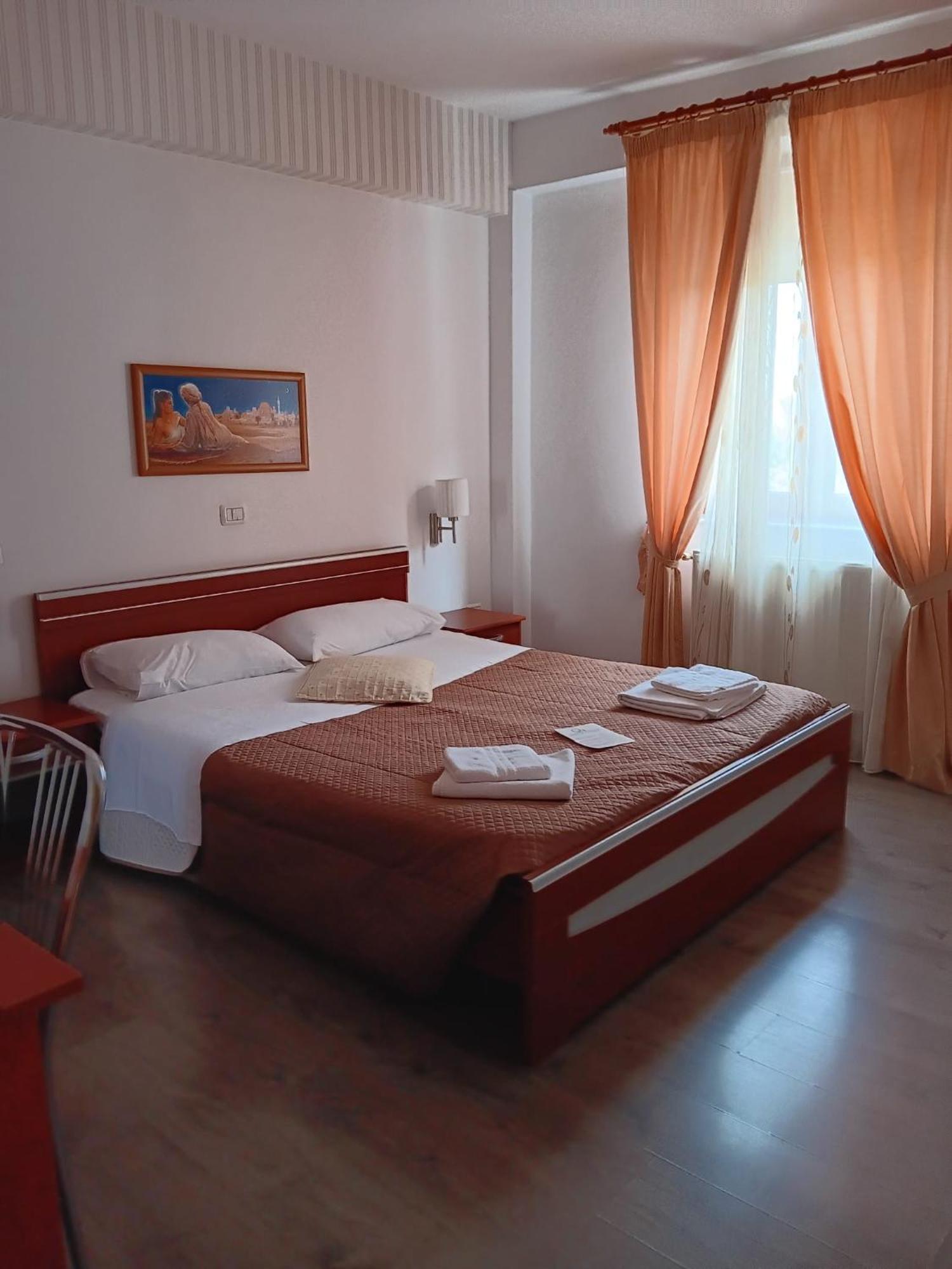 Hotel Vila Veneto Timișoara Zewnętrze zdjęcie
