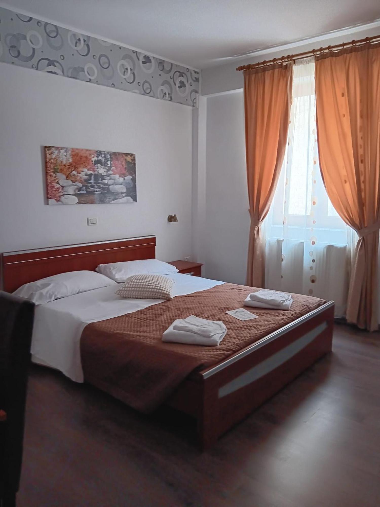 Hotel Vila Veneto Timișoara Zewnętrze zdjęcie